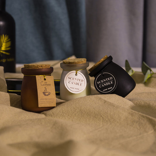 شمع معطر كبير الحجم في برطمان زجاجي بغطاء خشبي – قطعه واحده