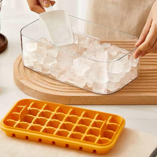 صينية مكعبات ثلج مع غطاء وسلة عبوتان