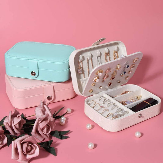 علبة مجوهرات صغيرة للسفر – جلد صناعي متعدد الألوان