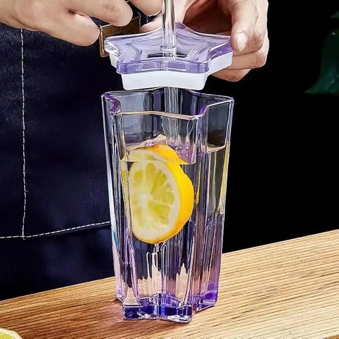 كوب زجاجي مع غطاء وماصة - تصميم فريد ومبتكر