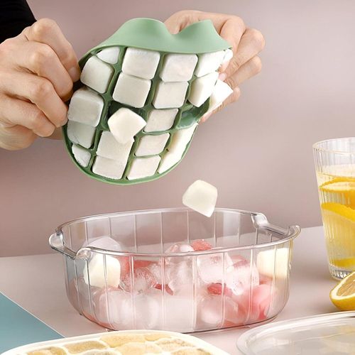 صانعة مكعبات ثلج سيليكون مع حاوية أكريليك بشكل أناناس