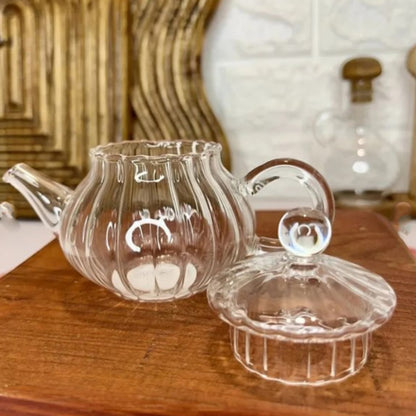 براد شاي زجاجي مع فلتر مقاوم للحرارة – سعة 800 مل