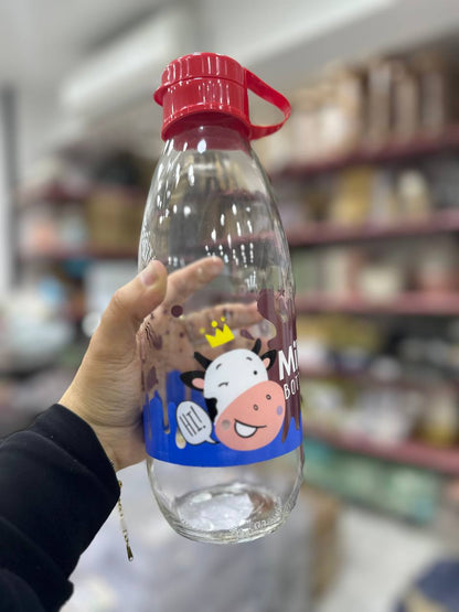 زجاجة لبن وعصائر تركي