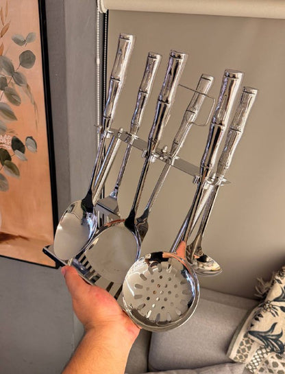 طقم توزيع استالس للاستخدام اليومي – 6 قطع مع استاند