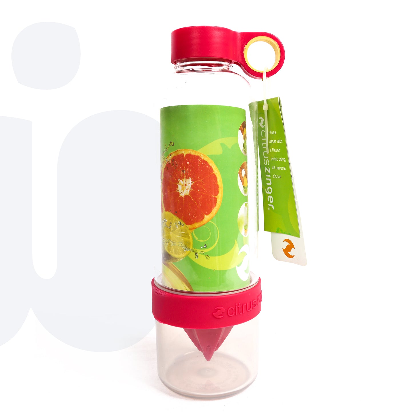 زجاجة ماء وعصائر مع عصّارة للفواكه