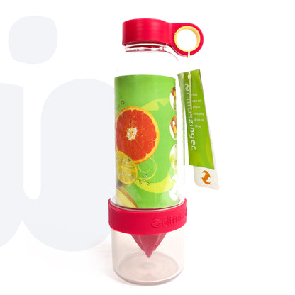 زجاجة ماء وعصائر مع عصّارة للفواكه