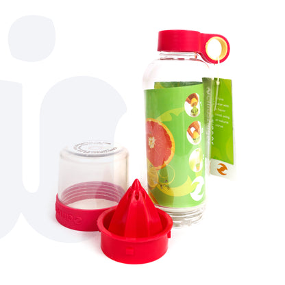 زجاجة ماء وعصائر مع عصّارة للفواكه