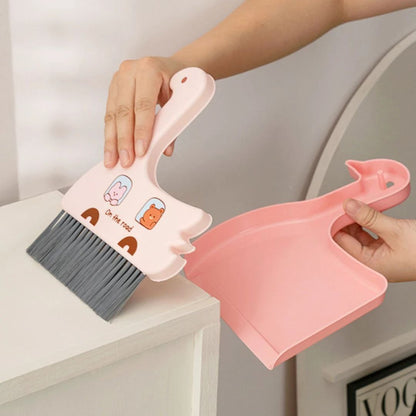 ميني جاروف وفرشة على شكل بطة