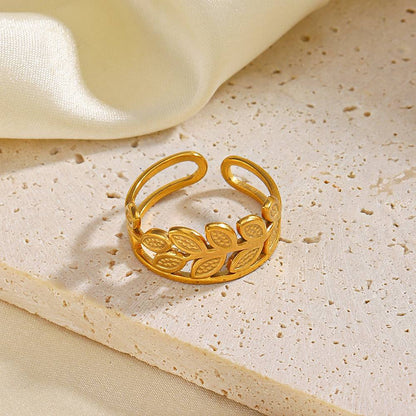 خاتم غصن الزيتون باللون الذهبي – رمز السلام والازدهار من الستانلس ستيل