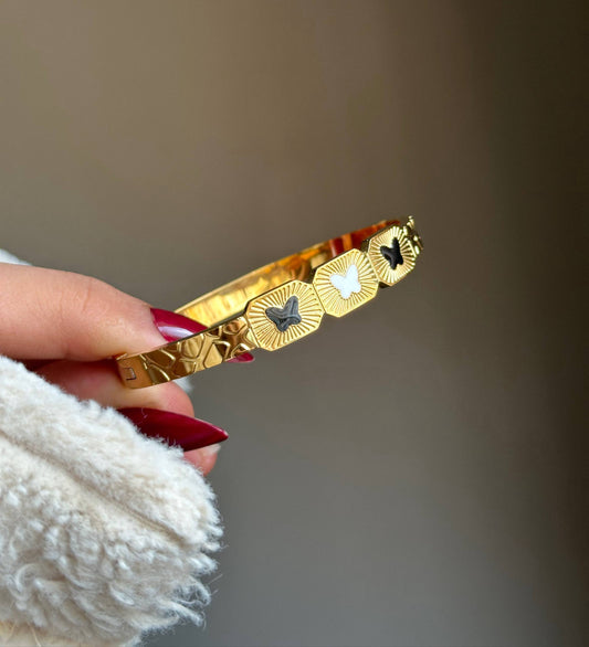 اسوره ستالس