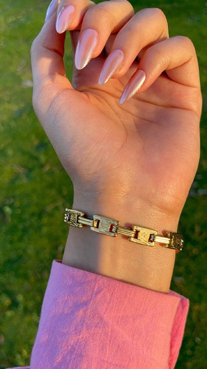 إسوارة مستطيلة ستانلس ستيل بتصميم سلسلة عصرية