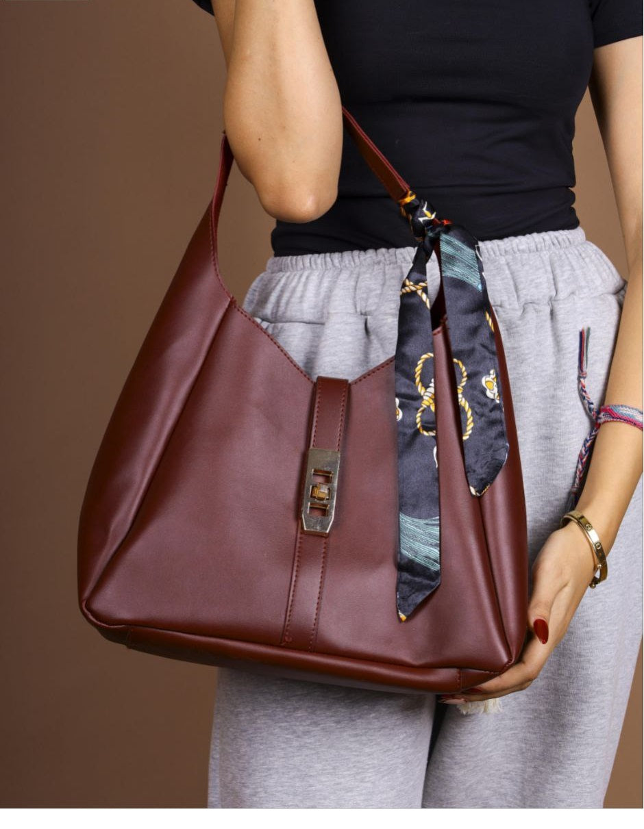 شنطة حريمي – ألوان متعددة