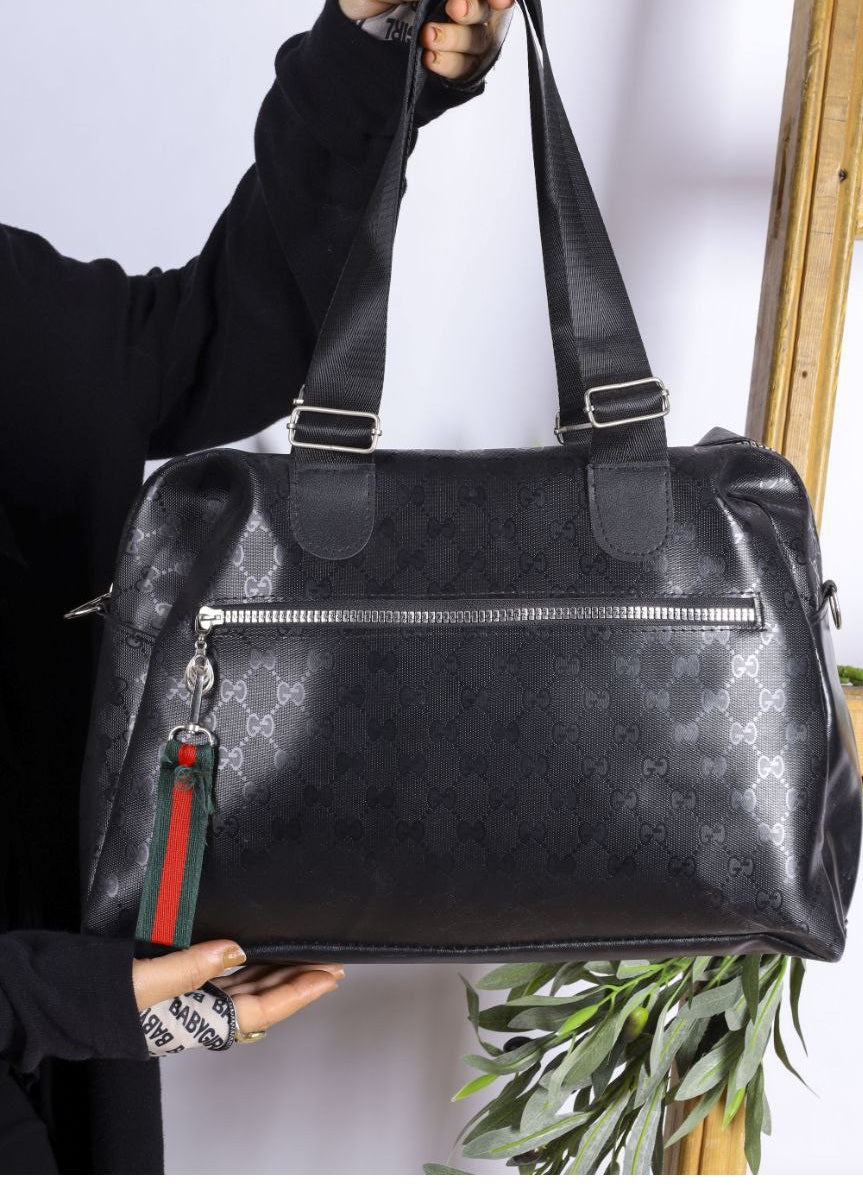 شنطة Hand Bag – متعددة الألوان 29×36 سم
