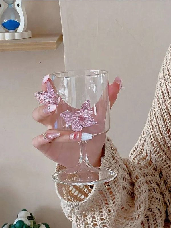 كوب الفراشة البيركس