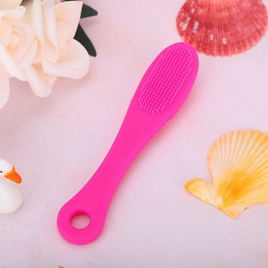 فرشاة سيليكون لتنظيف الوجه وإزالة الرؤوس السوداء