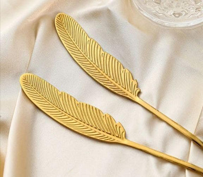 طقم شوك حلويات ذهبي مزخرف على شكل ريشة – 6 قطع