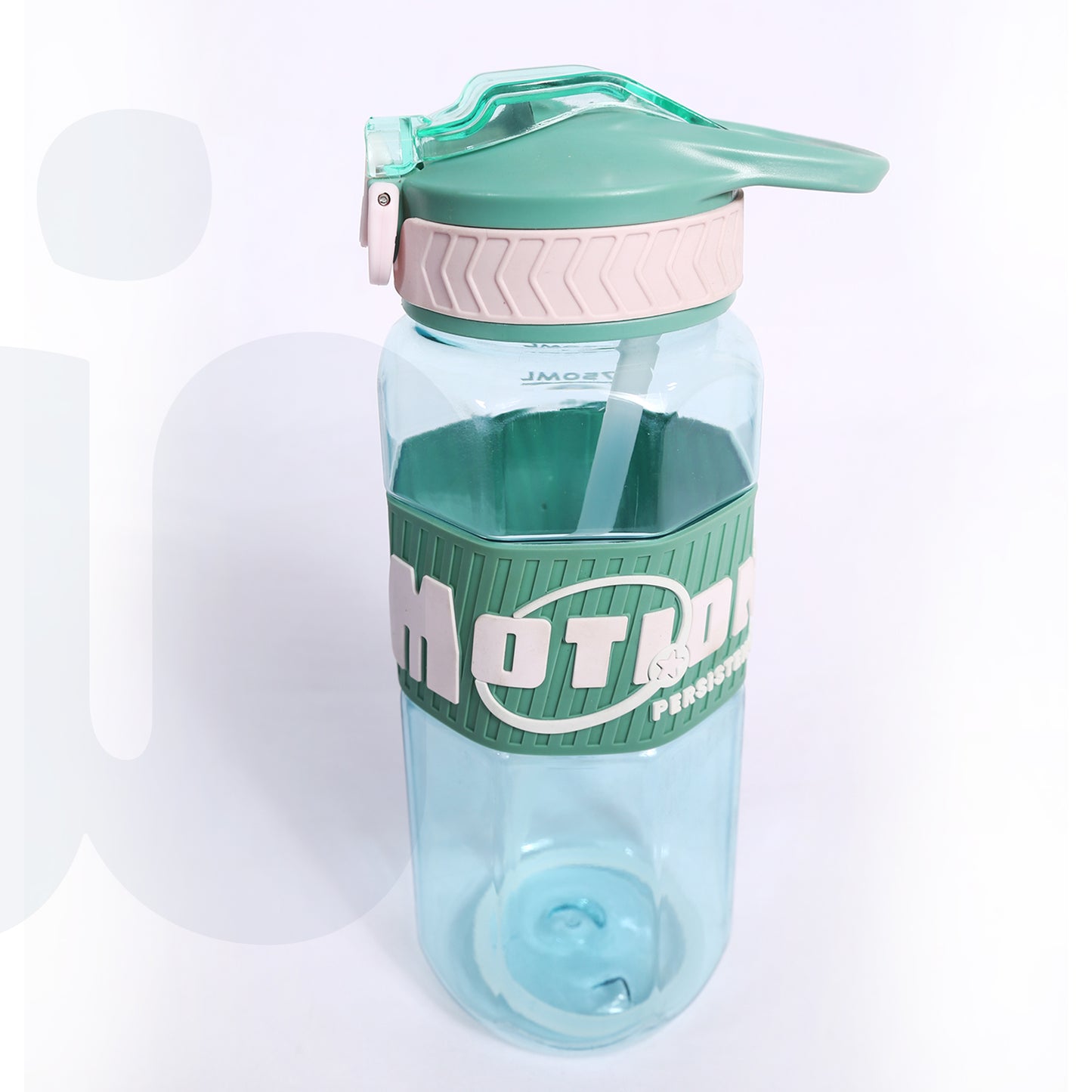 زجاجة مياه سعة 750 مل – مناسبة للمدرسة