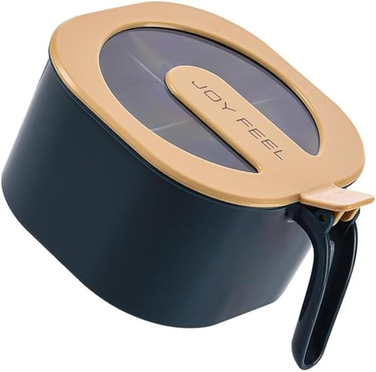 علبة بهارات بلاستيكية مقسّمة بـ 4 فتحات مع ملاعق وغطاء عملي للمطبخ