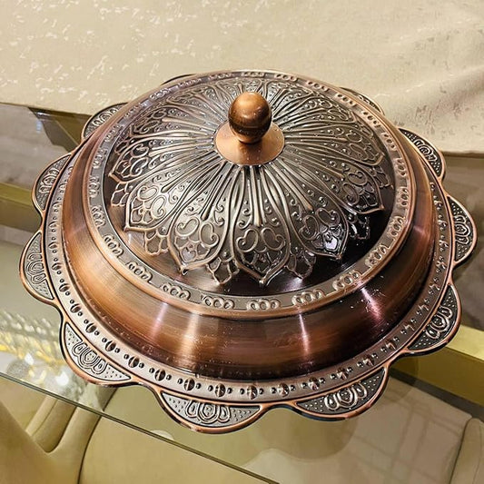صينية كبسة نحاسية ديكورية – نقوش تراثية أنيقة