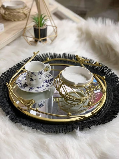 Golden Beauty Tray – صينية تجميل ذهبية أنيقة