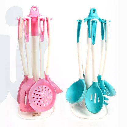 طقم أدوات مطبخ سيليكون احترافي – ملعقة شوربة وأدوات طبخ متعددة الاستخدام(قطعه واحده)