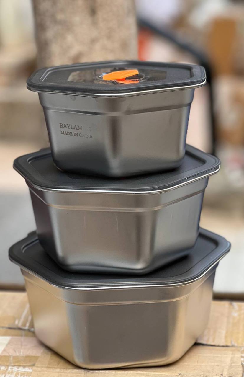 طقم تلاجة استانلس شكل مضلع بغطاء أكريليك