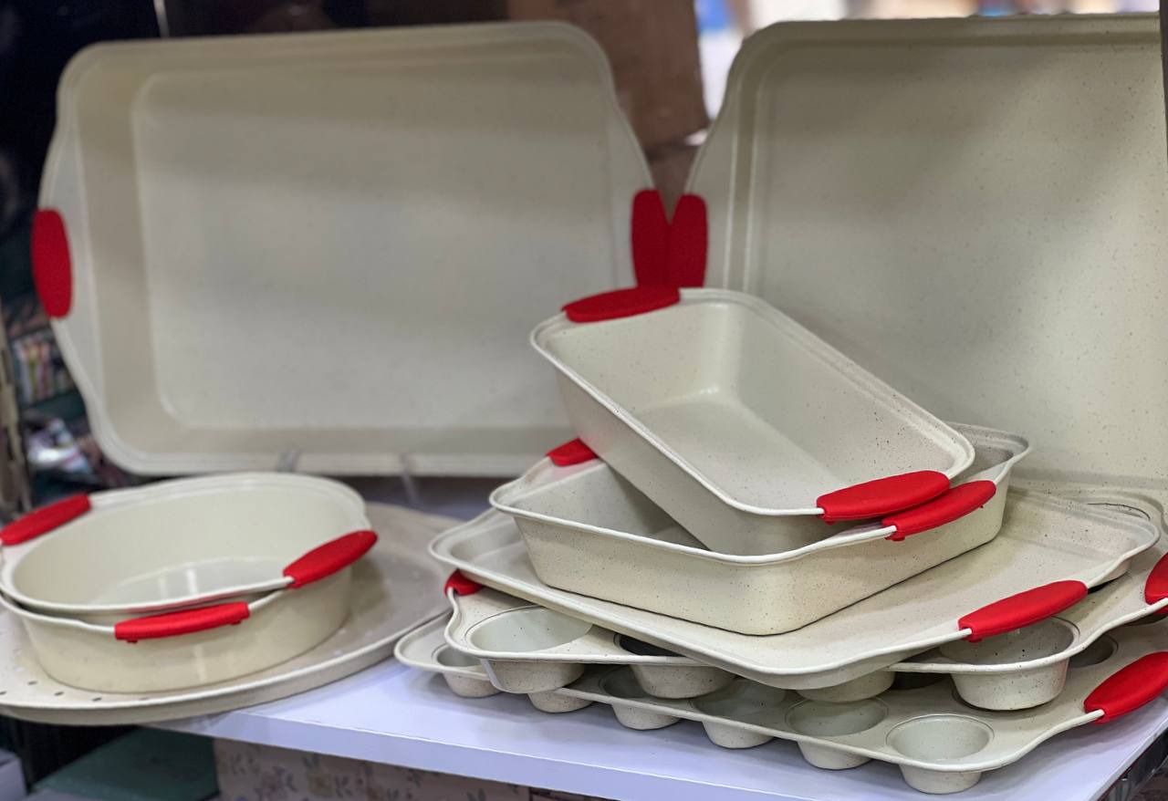 طقم قوالب كيك جرانيت 10 قطع بيد سيليكون