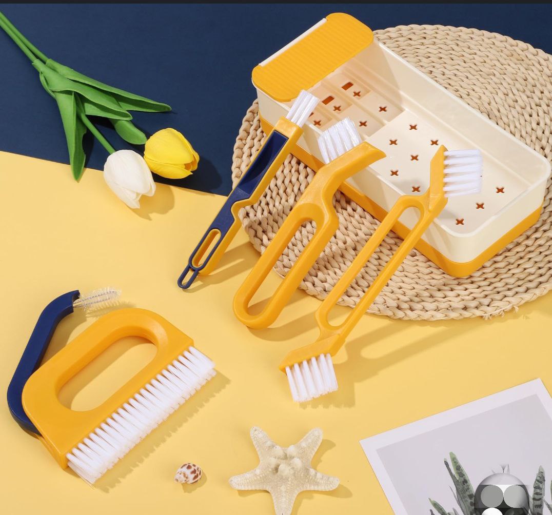 طقم تنظيف فرش 7 قطع