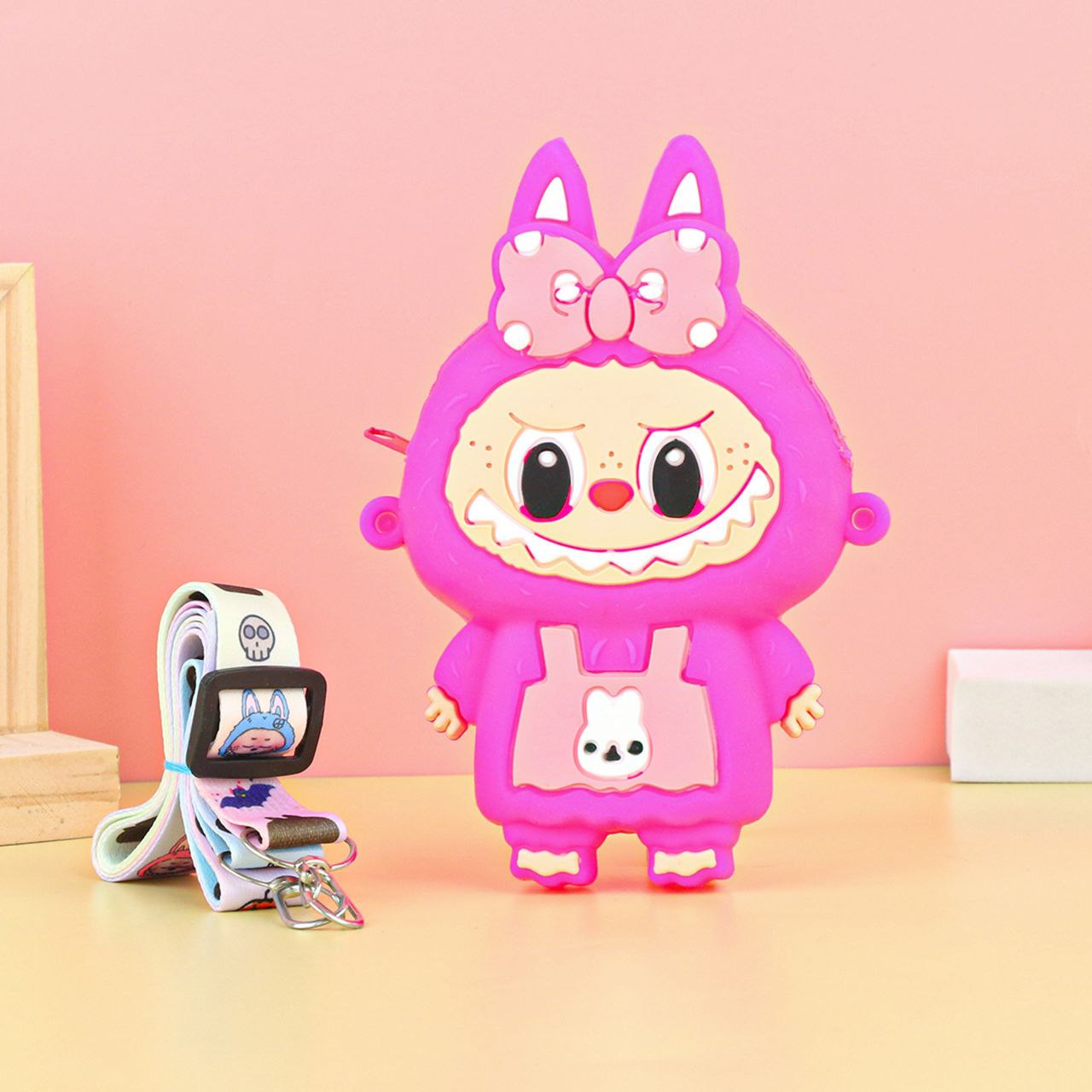 شنطة أطفال سيليكون كيوت تُلبس كروس