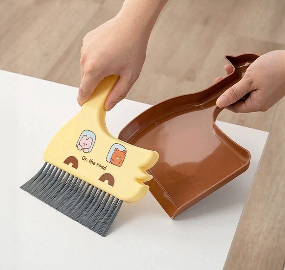 ميني جاروف وفرشة على شكل بطة