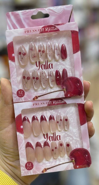 أظافر الكريز الجديده كلها احلي من بعضها ❤️❤️❤️