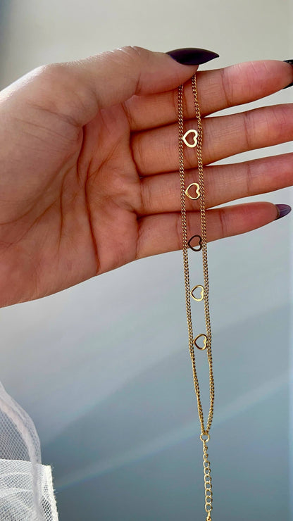 إسوارة ستانلس ستيل مزدوجة بسلسلتين ودلاية قلوب