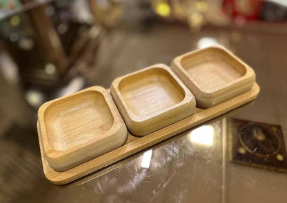 طقم تسالي مربع 3×1 على أورديف خشب