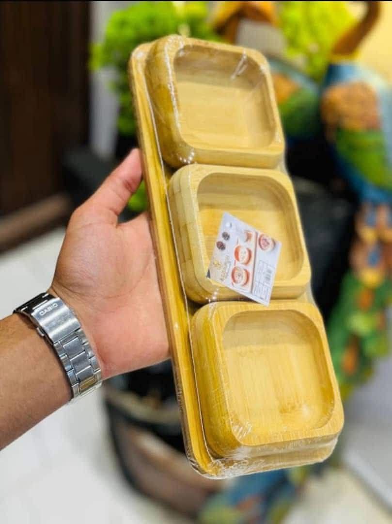 طقم تسالي مربع 3×1 على أورديف خشب