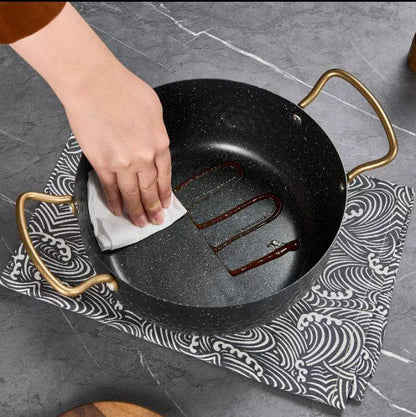 ووك أسود مط استيل معدن بيد جولدمقاس 23سم