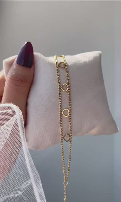 إسوارة ستانلس ستيل مزدوجة بسلسلتين ودلاية قلوب